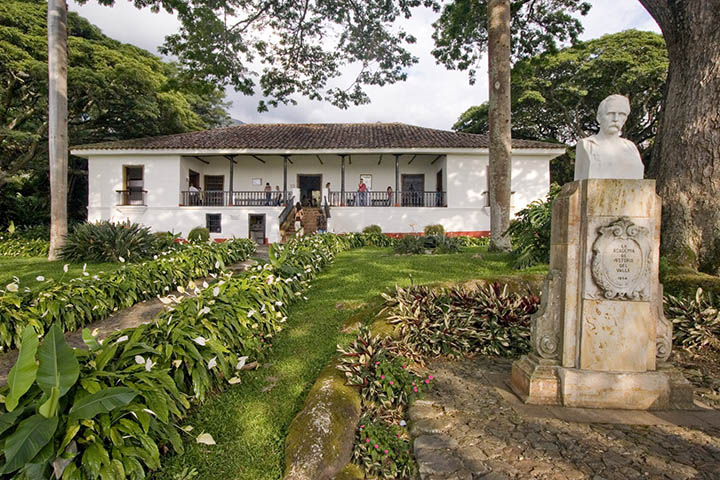 Hacienda-El-Paraiso-720